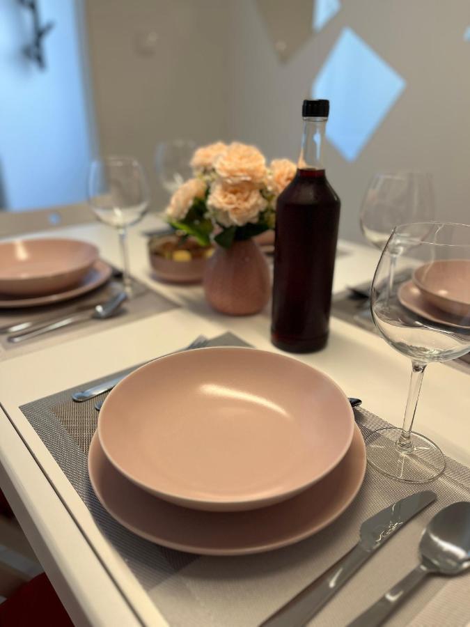 Lalica Apartament *